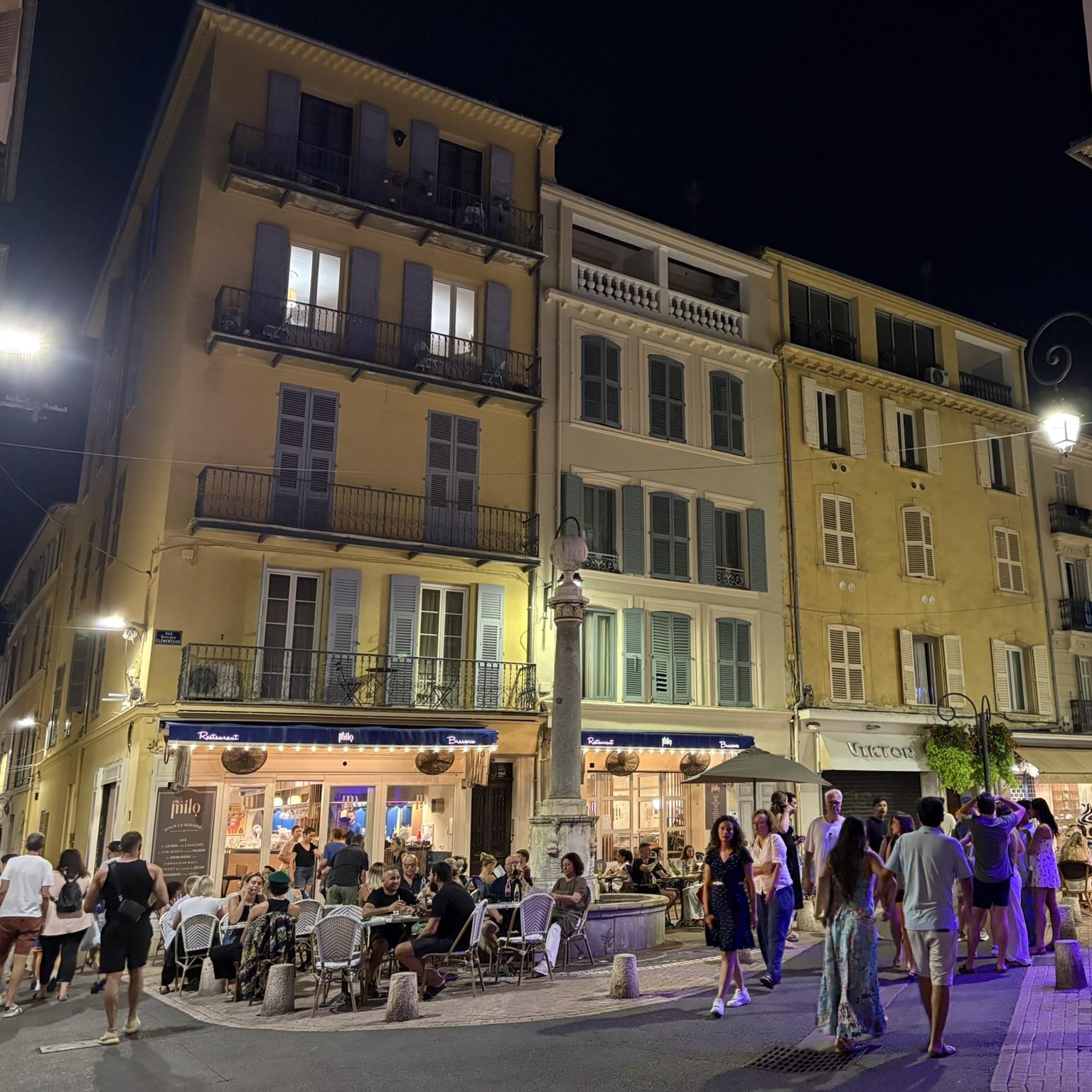 Besuch Antibes Simone