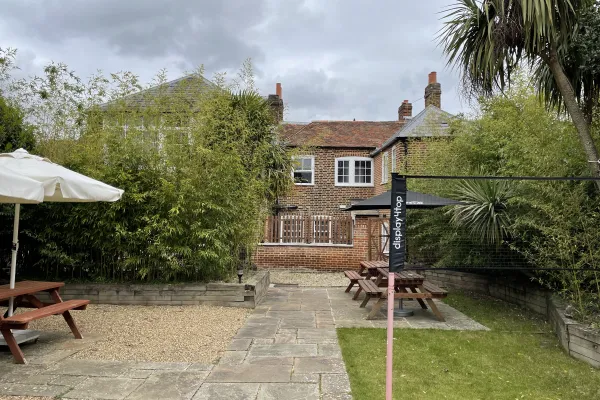 LanguageUK Canterbury