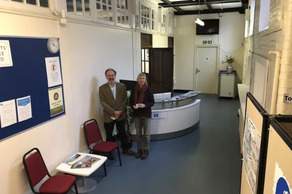 English in Salisbury