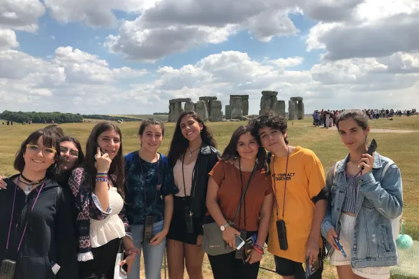 English in Salisbury